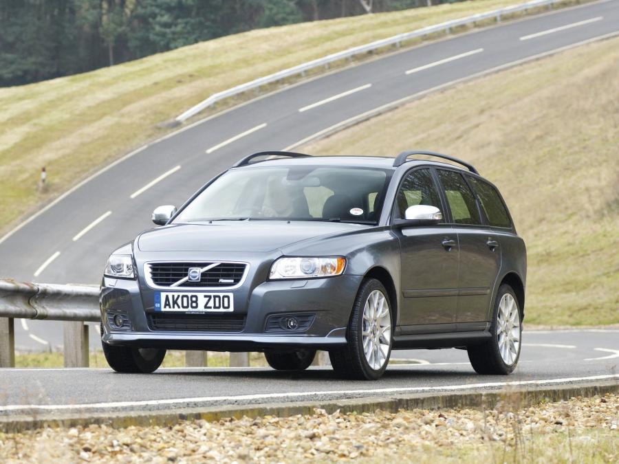  Volvo V50 R-Design SE Sport 2008 года  (фото 4 из 8)